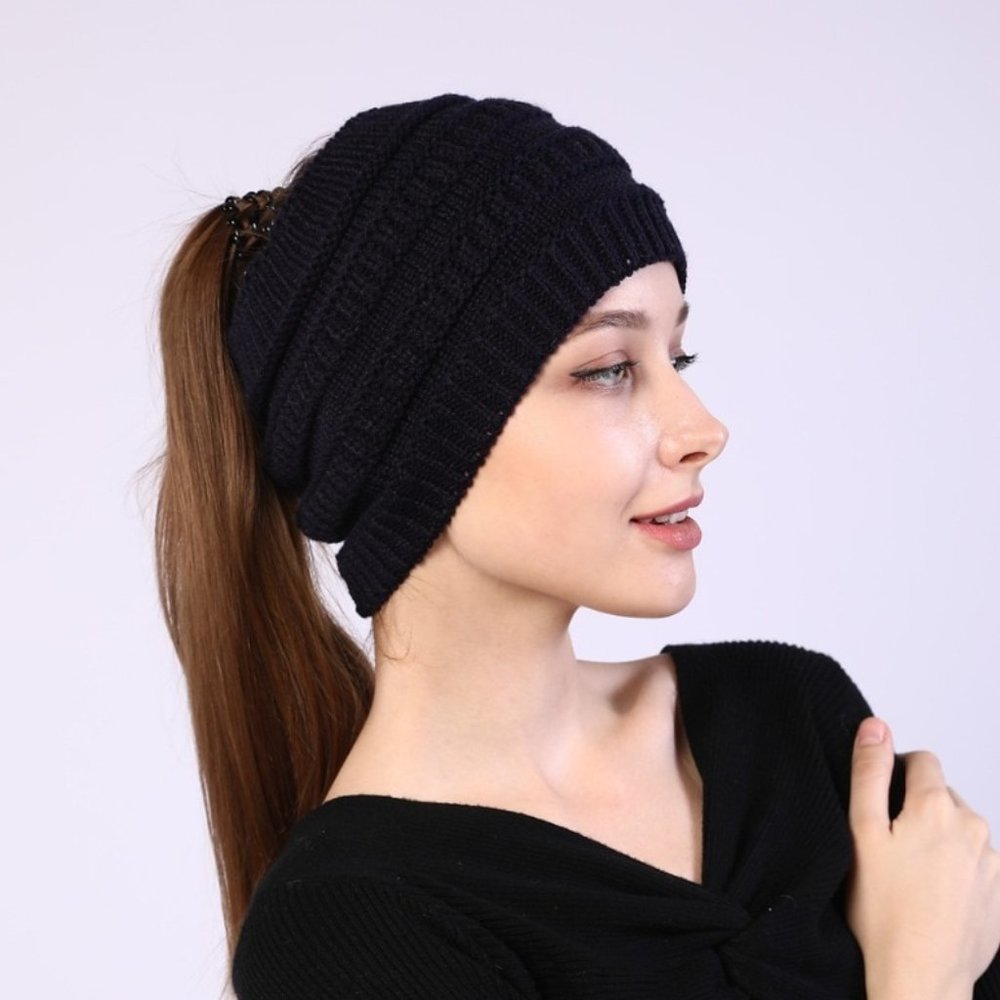 Women's Knit Beanie with Pony Tail Hole at Top Wool Blend Black Comfy & Stretchy